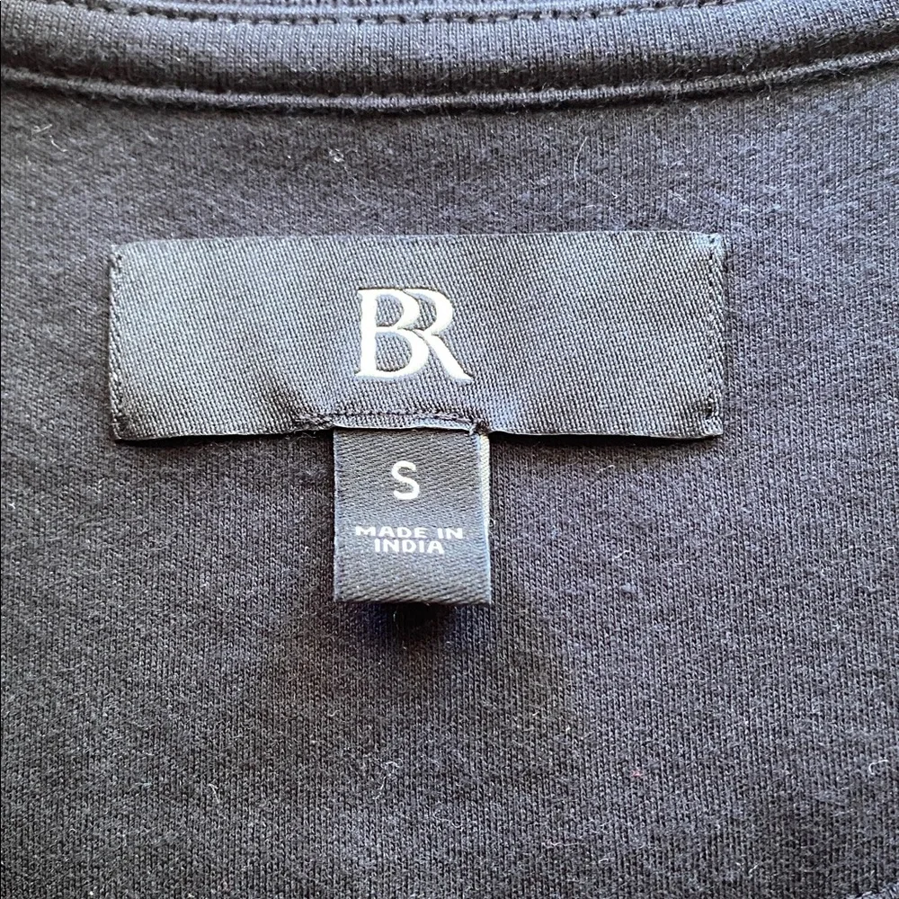Banana Republic Luxury Touch Shirt Black‎ Size Small Casual Button Down Collar
